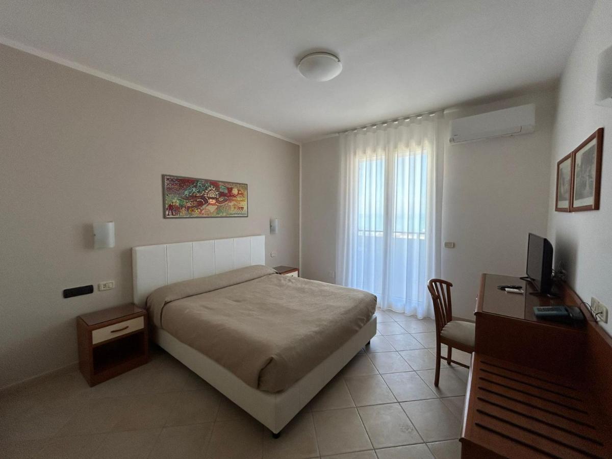 Bikini Hotel Vieste Ngoại thất bức ảnh